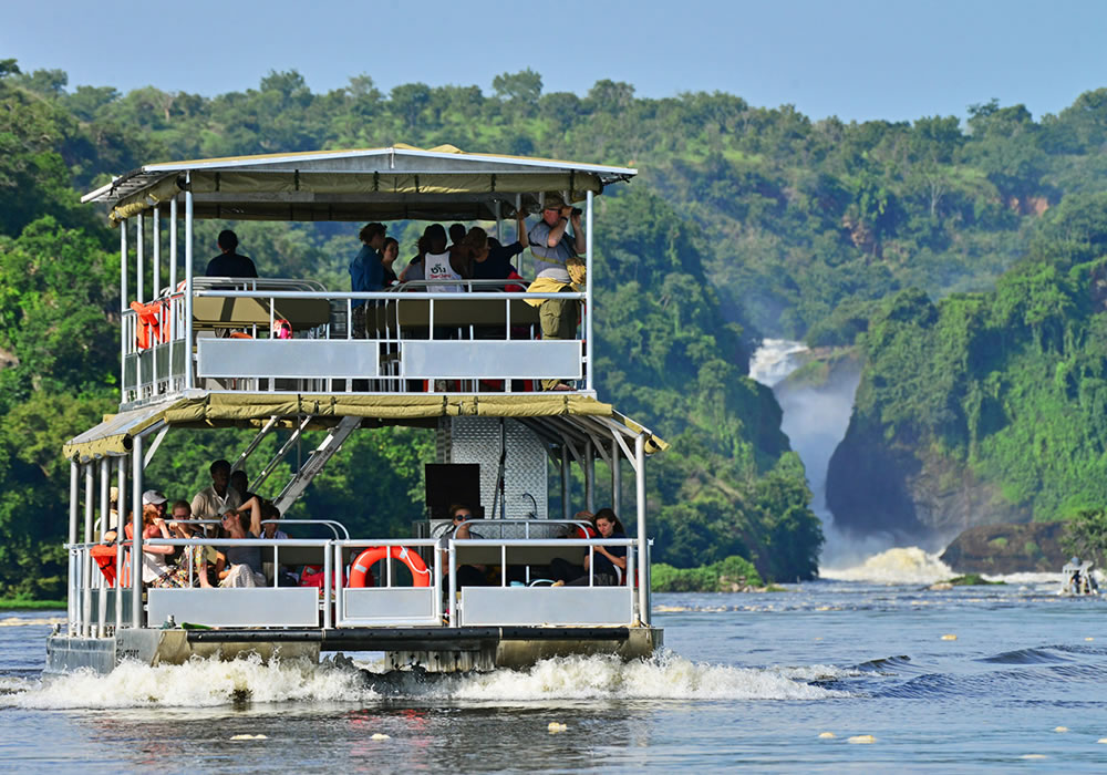 Boat cruise to the base of Murchison Falls